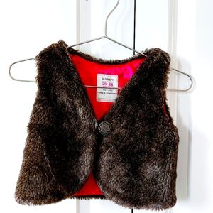 Brown Faux Fur Vest size 18-24 months Old Navy Autumn‎ Winter